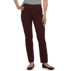 •Croft & Barrow Classic Stretch Straight Jeans